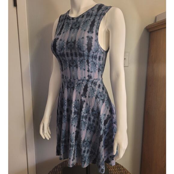 Vans Blue Tie Dye Skater Dress Small Fit Flare Festival Indie Surf Grunge Retro - Picture 8 of 10